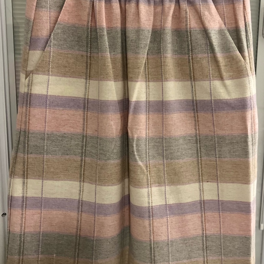 Elegant Pastel Striped Midi Skirt